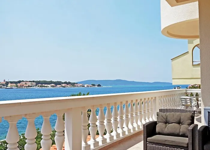 Skradinka דירה *